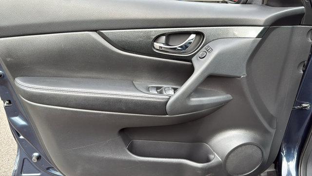 used 2015 Nissan Rogue car, priced at $13,432