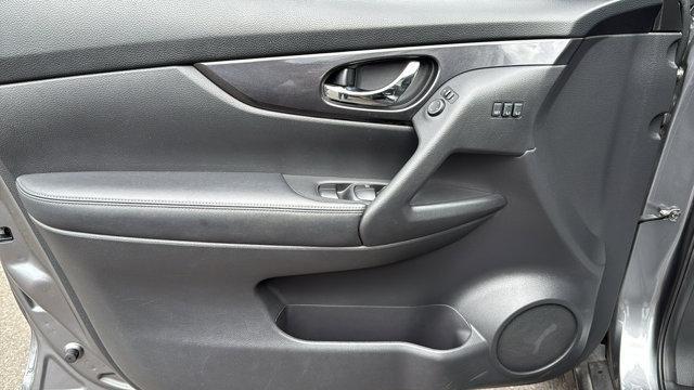 used 2018 Nissan Rogue car, priced at $17,999