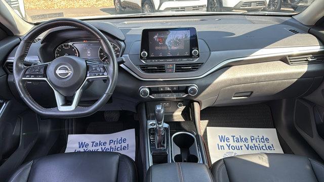 used 2023 Nissan Altima car, priced at $24,999