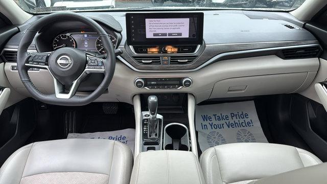 used 2023 Nissan Altima car, priced at $25,999