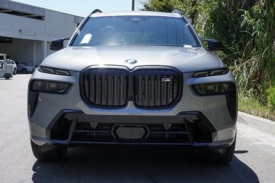 new 2025 BMW X7 car, priced at $117,525