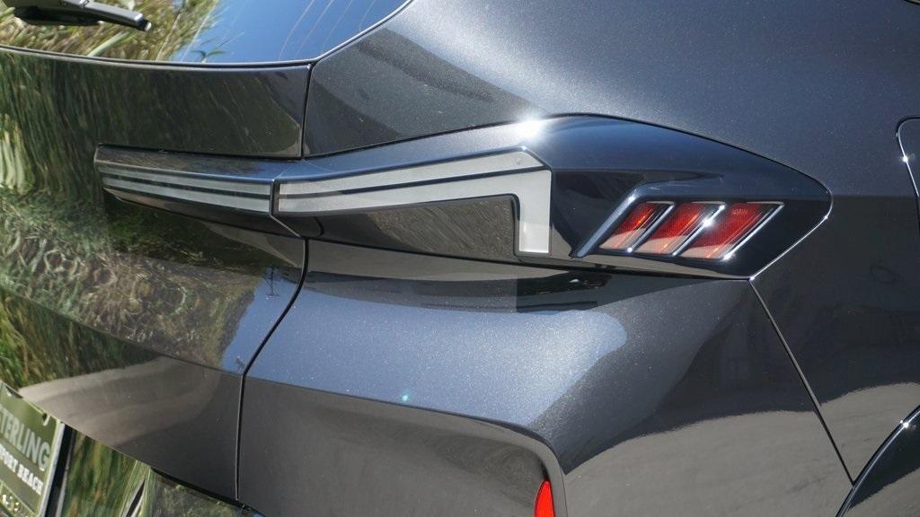 new 2025 BMW XM car, priced at $191,275