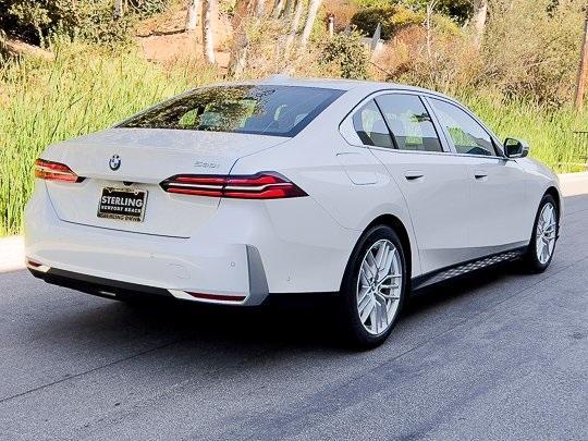 new 2024 BMW 530 car, priced at $60,460