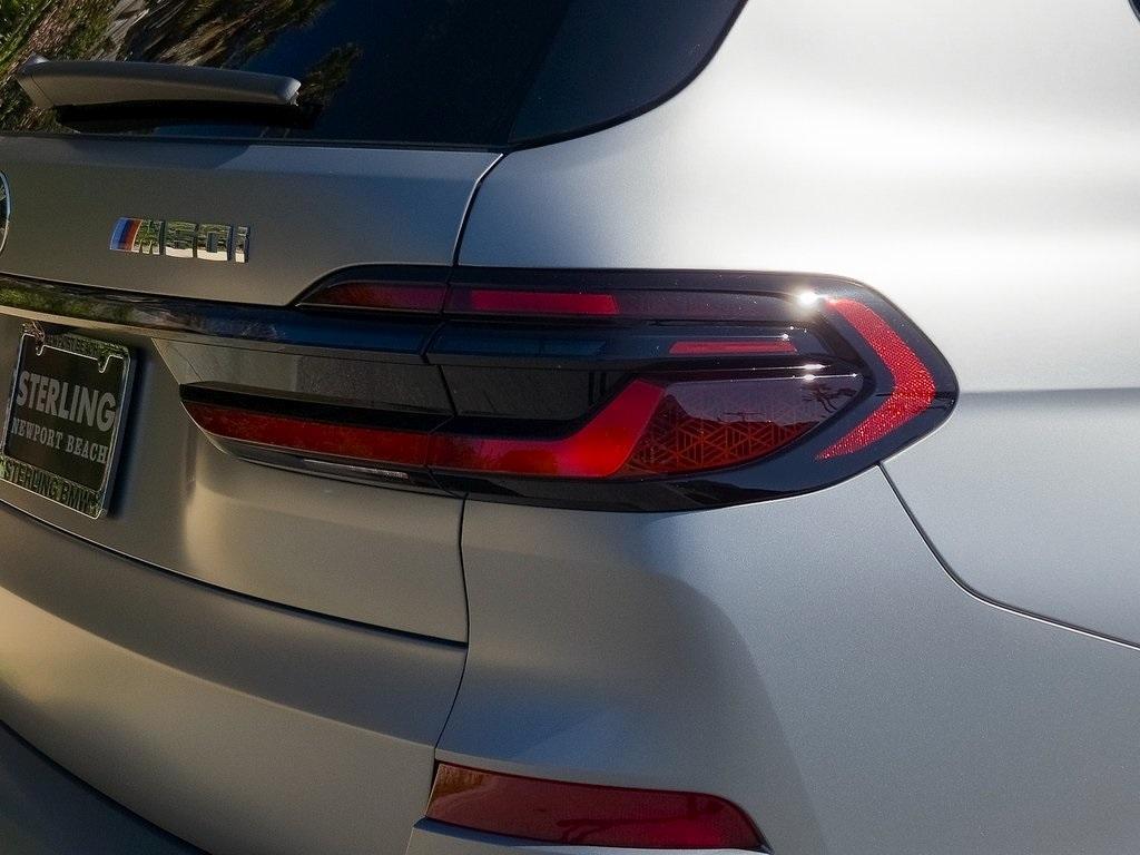 new 2026 BMW X7 car, priced at $134,125