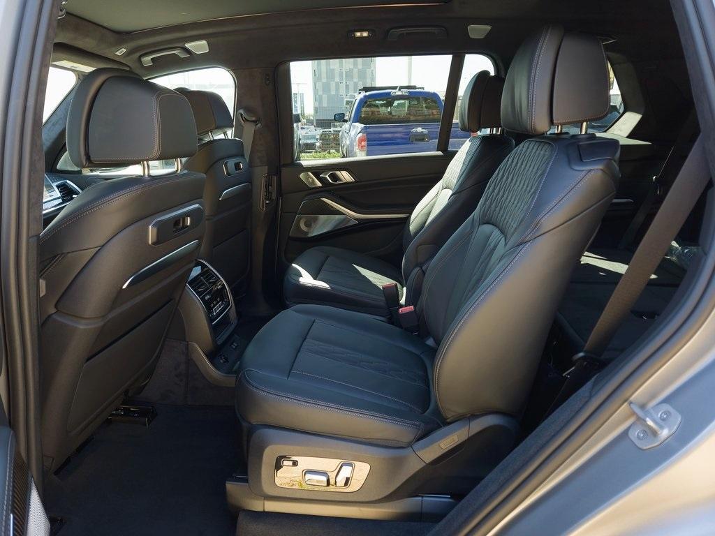 new 2026 BMW X7 car, priced at $134,125