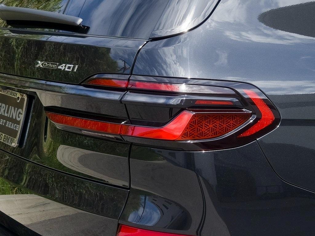 new 2026 BMW X7 car, priced at $99,685