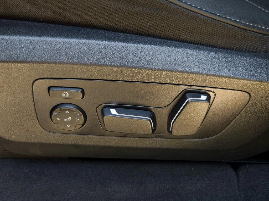 used 2025 BMW X3 car, priced at $45,995