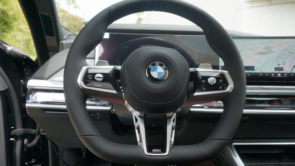 new 2025 BMW 760 car, priced at $135,275