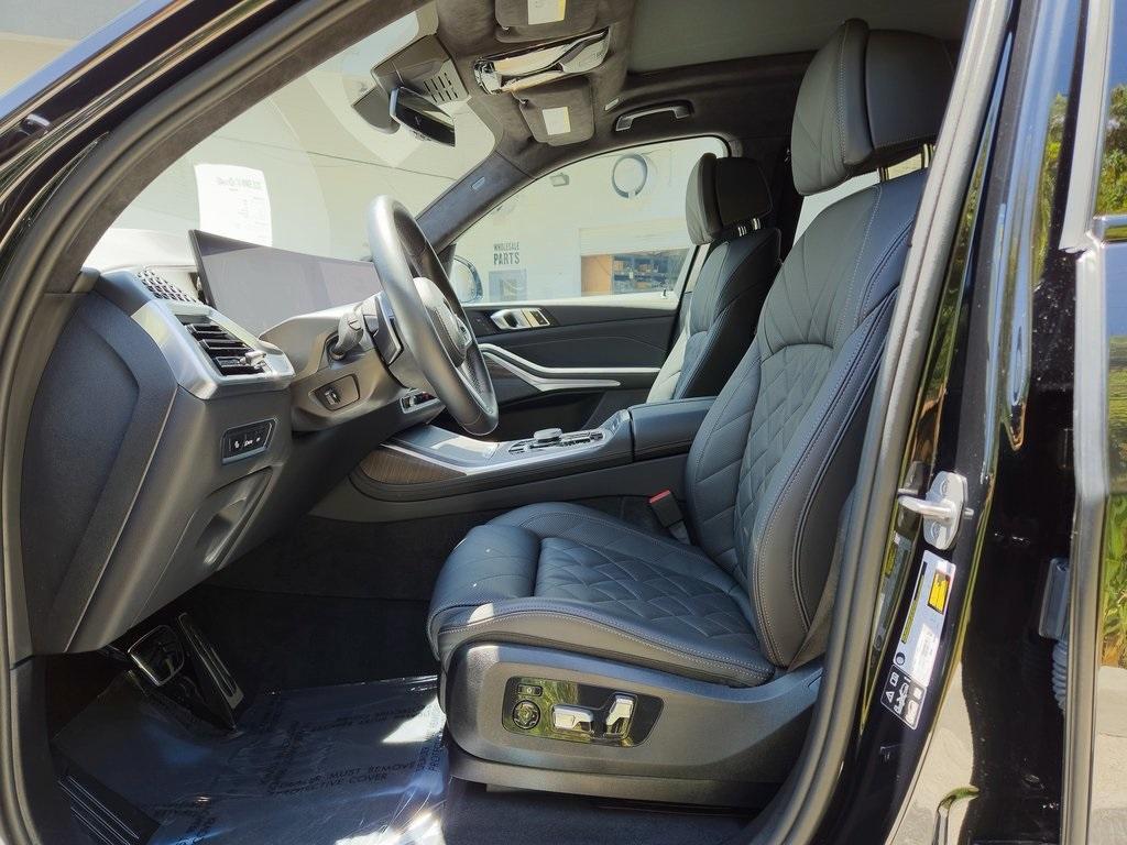 used 2025 BMW X7 car, priced at $79,995
