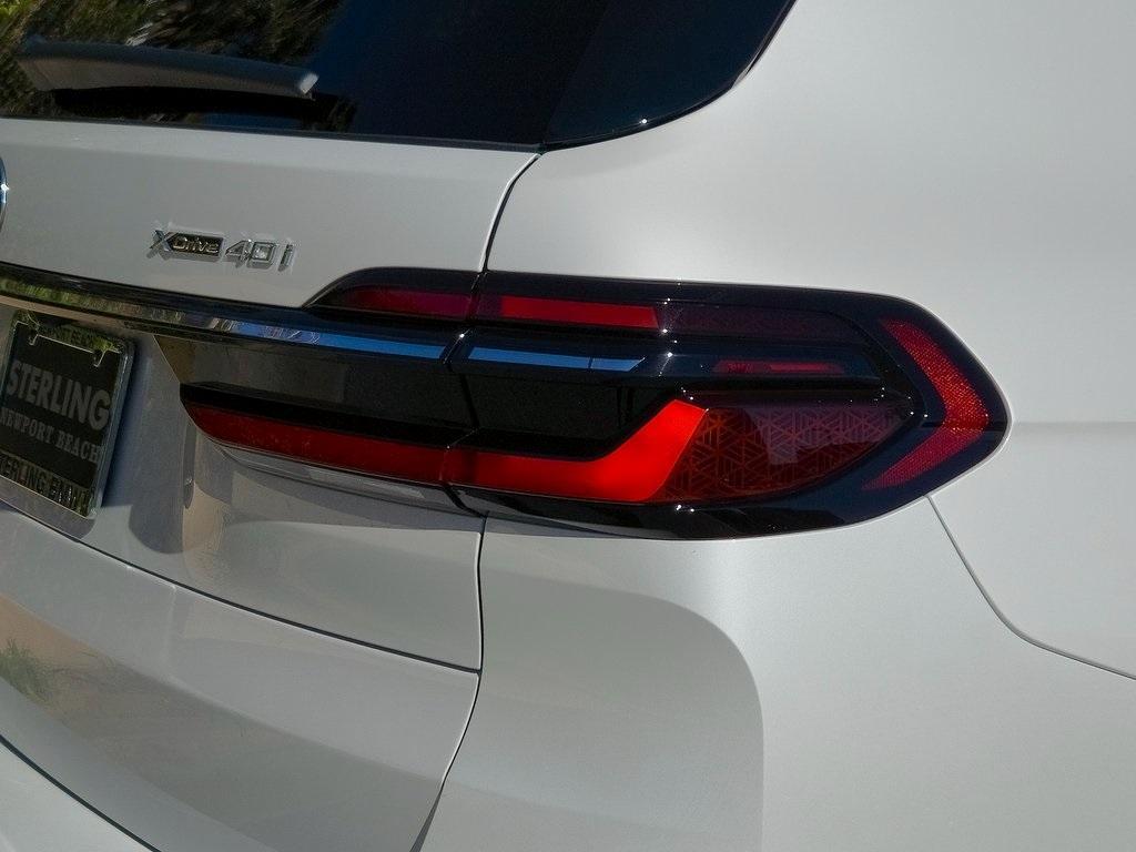 new 2026 BMW X7 car, priced at $90,715