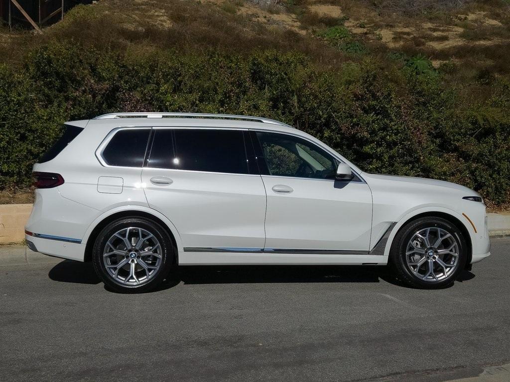 new 2026 BMW X7 car, priced at $90,715