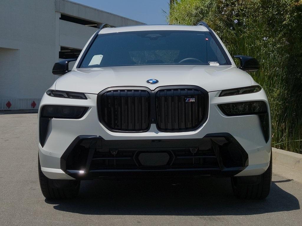 new 2026 BMW X7 car, priced at $120,840