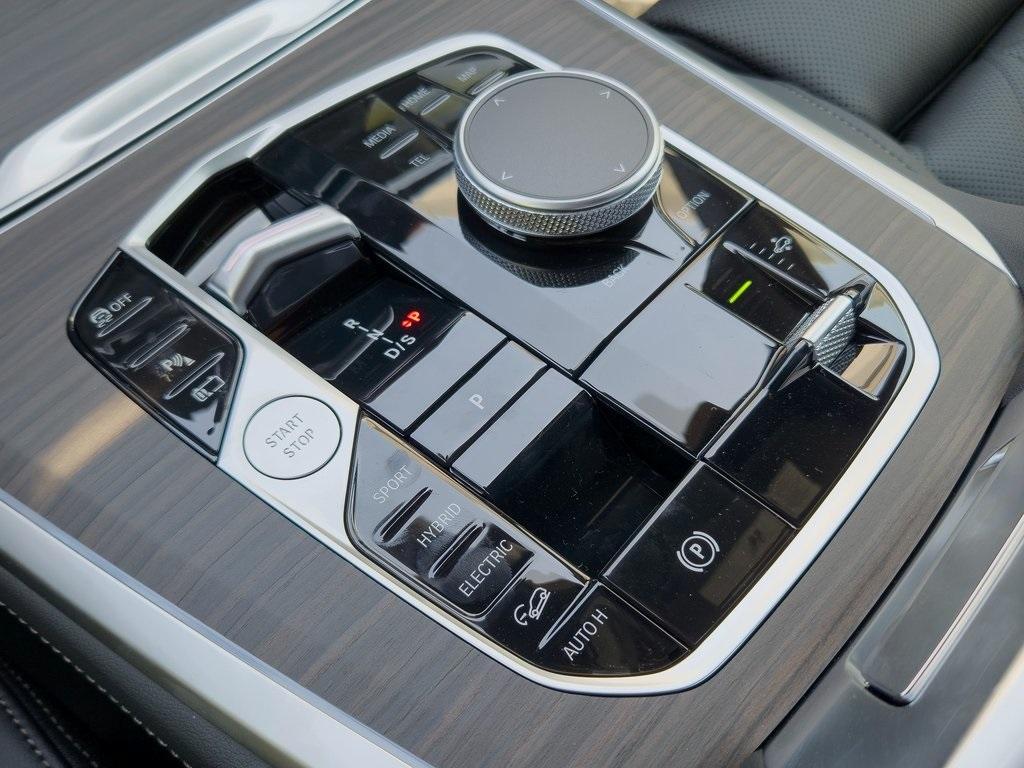 new 2026 BMW X5 PHEV car, priced at $81,225