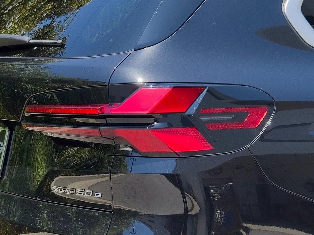 new 2026 BMW X5 PHEV car, priced at $79,575