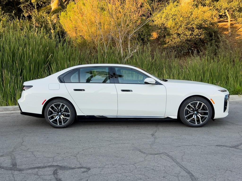 new 2025 BMW i7 car, priced at $128,125