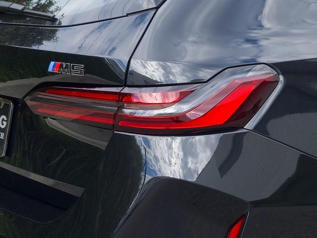 new 2026 BMW M5 car, priced at $141,625