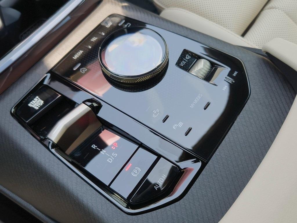 new 2025 BMW X3 car, priced at $55,975