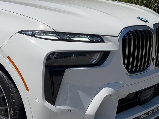 new 2025 BMW X7 car, priced at $159,145