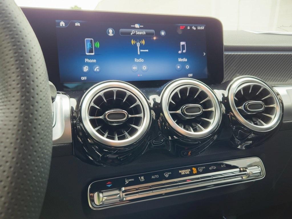used 2025 Mercedes-Benz GLB 250 car, priced at $42,995