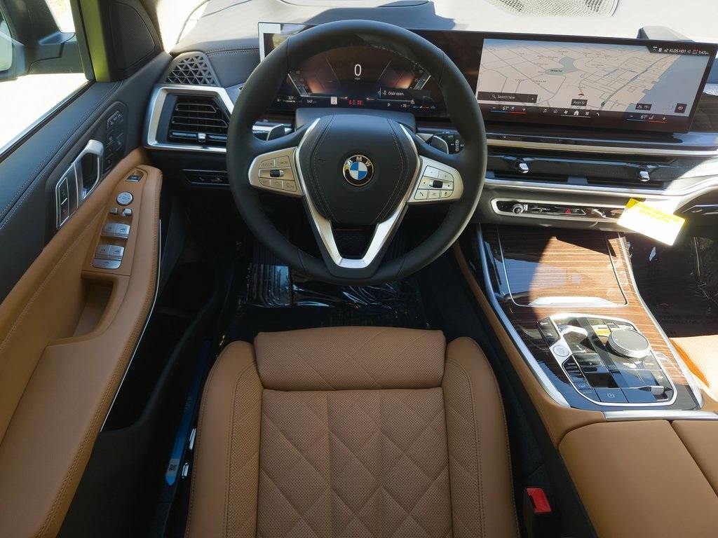 new 2026 BMW X7 car, priced at $90,775