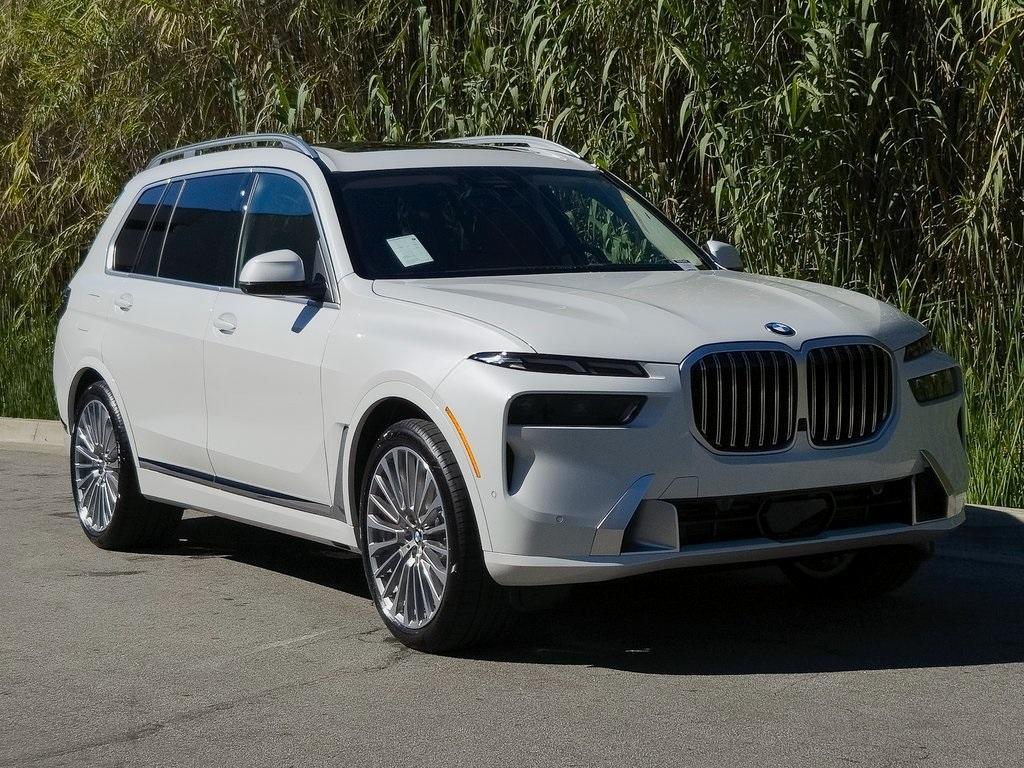 new 2026 BMW X7 car, priced at $90,775
