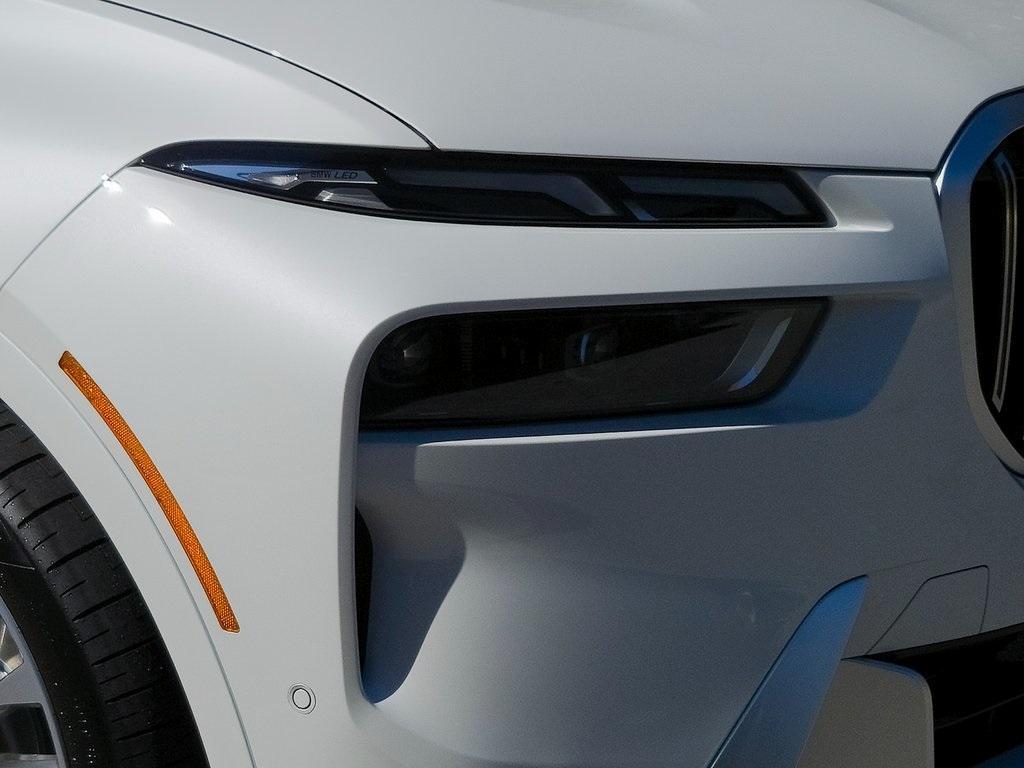new 2026 BMW X7 car, priced at $90,775