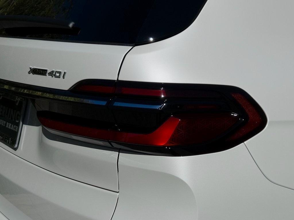 new 2026 BMW X7 car, priced at $90,775