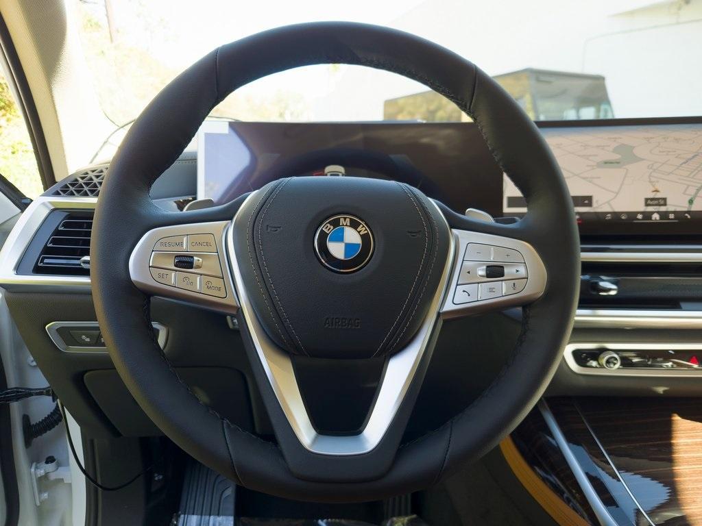 new 2026 BMW X7 car, priced at $90,775