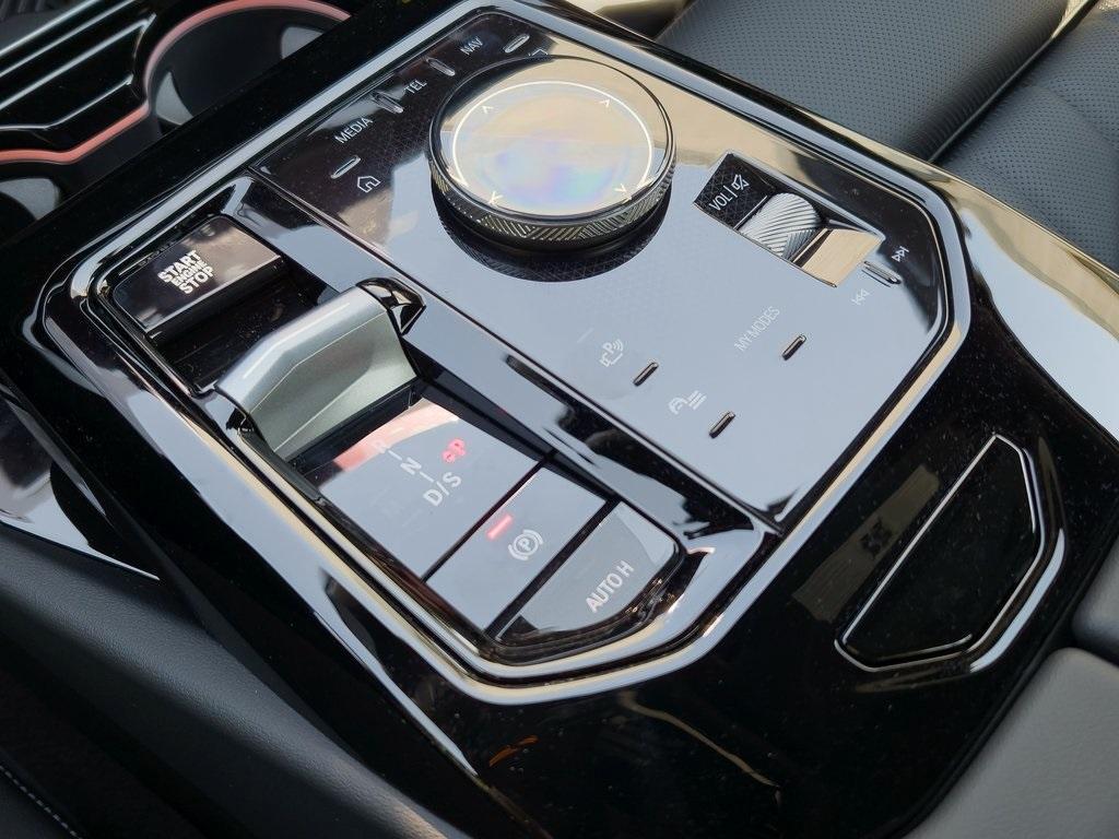 new 2026 BMW 550e car, priced at $79,525