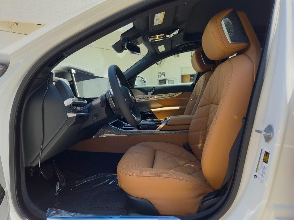 new 2025 BMW 740 car, priced at $104,125