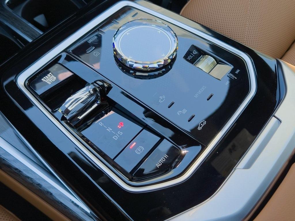 new 2025 BMW 740 car, priced at $104,125