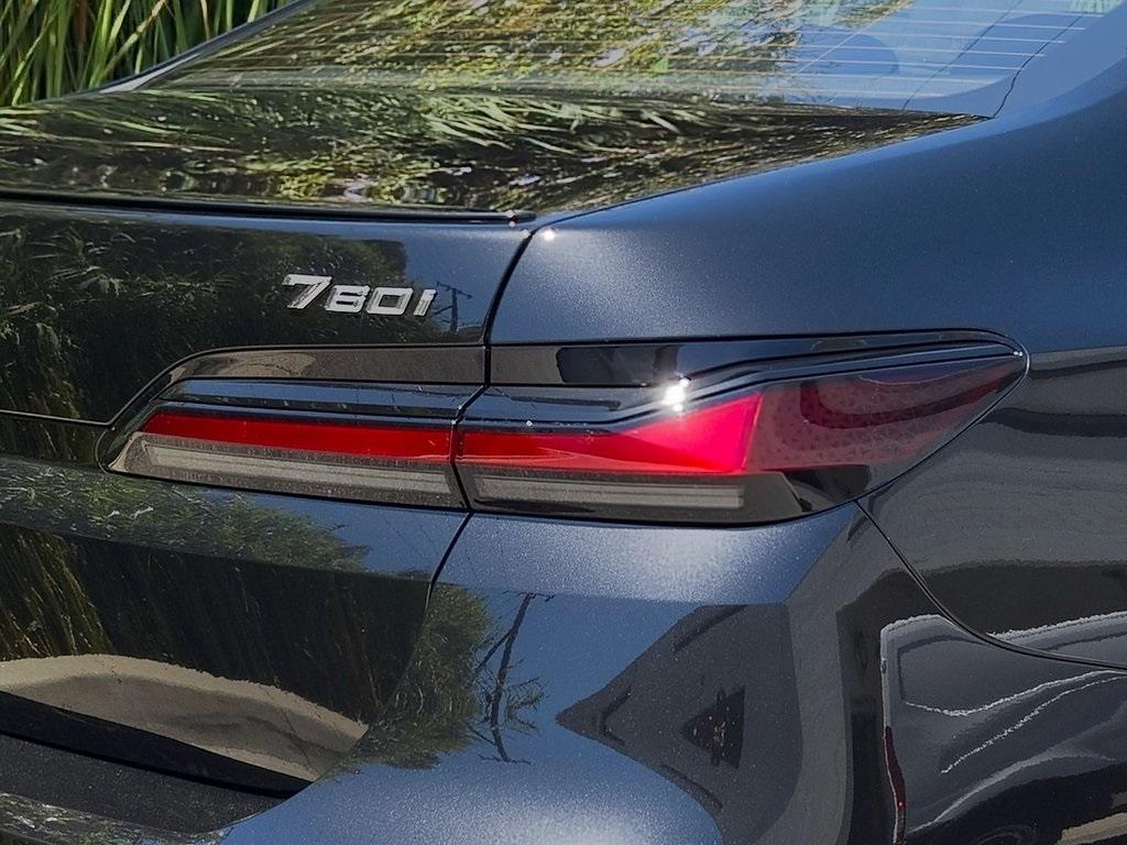 new 2025 BMW 760 car, priced at $132,125