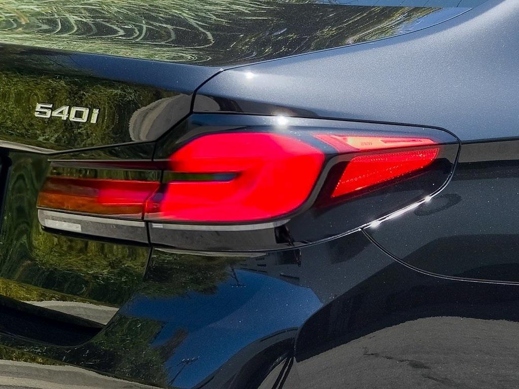 used 2022 BMW 540 car, priced at $47,995