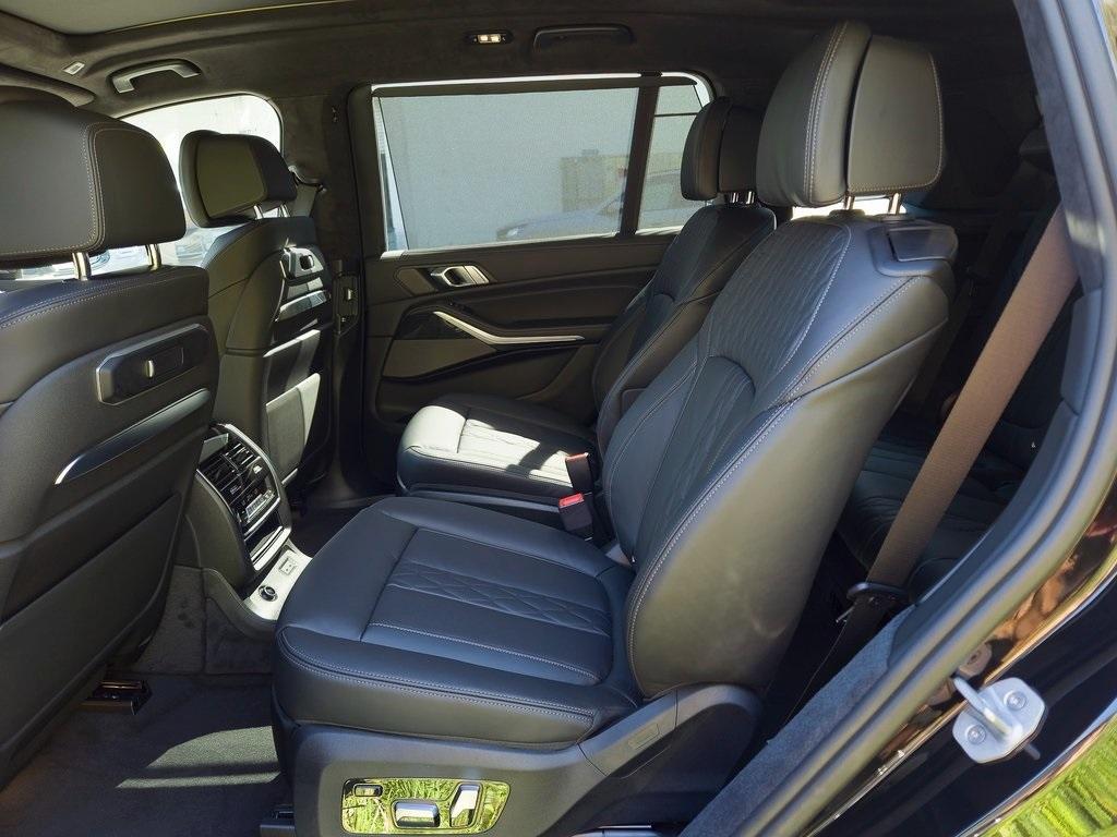 new 2026 BMW X7 car, priced at $122,940