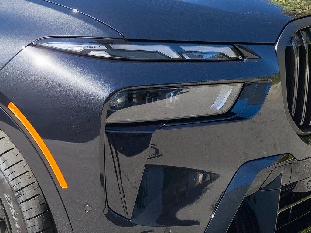 new 2026 BMW X7 car, priced at $122,940