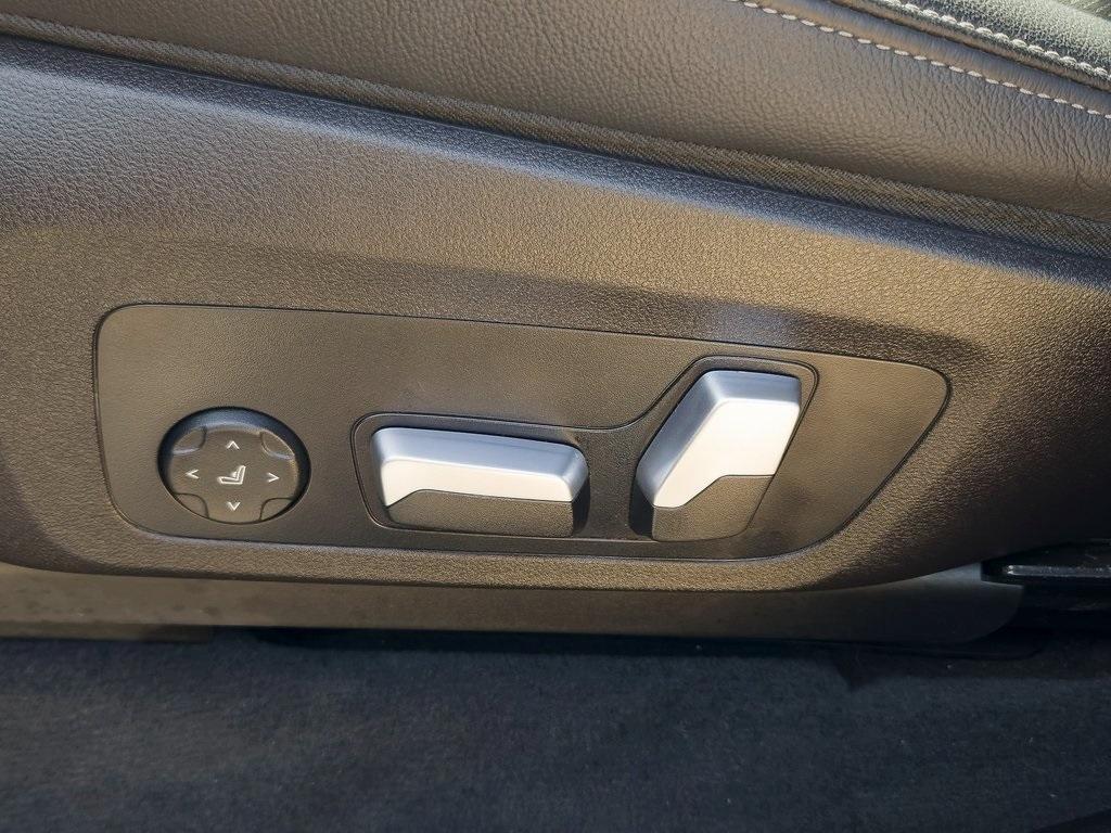 used 2023 BMW X3 car, priced at $33,995