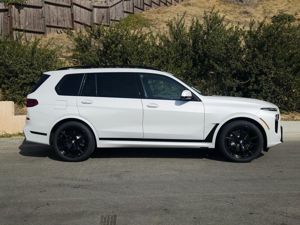 new 2025 BMW X7 car, priced at $92,475