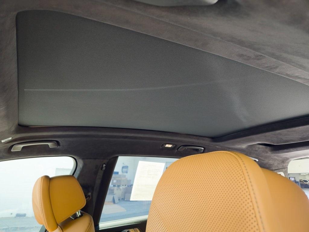 used 2025 BMW X7 car, priced at $80,995