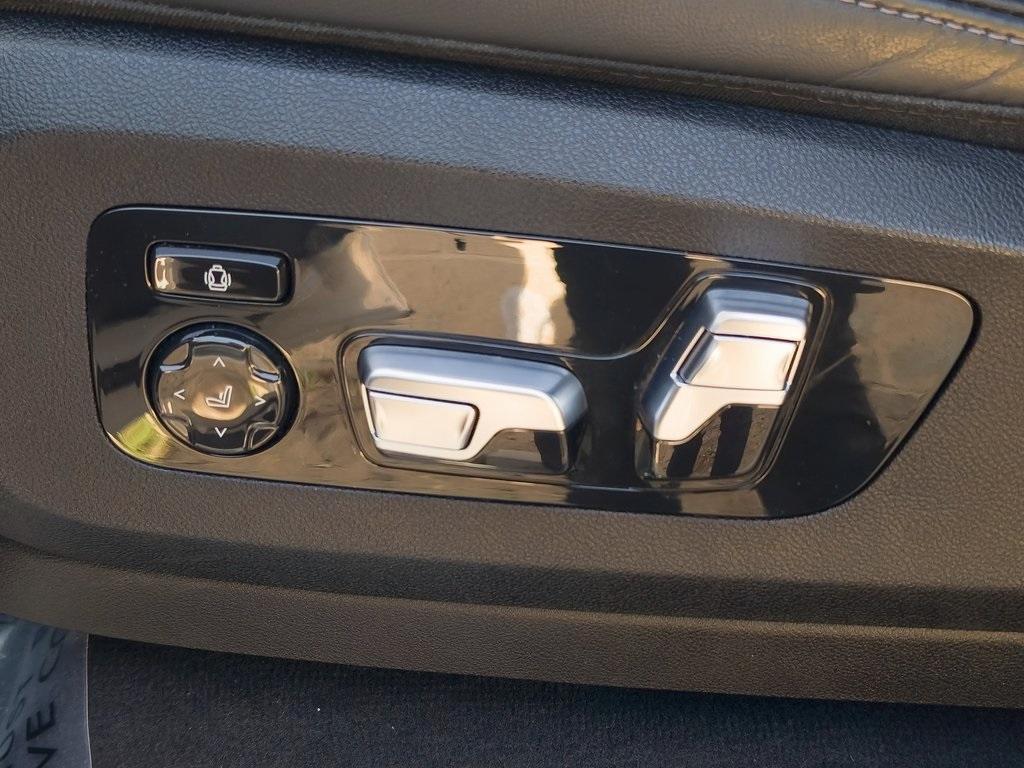 used 2023 BMW X7 car, priced at $52,995