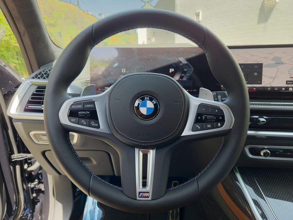new 2026 BMW X7 car, priced at $124,125