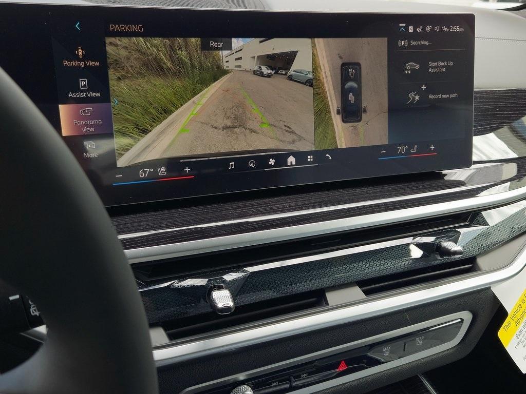 new 2026 BMW X7 car, priced at $94,165