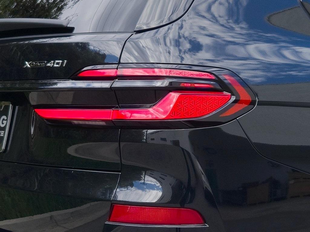 new 2026 BMW X7 car, priced at $94,165