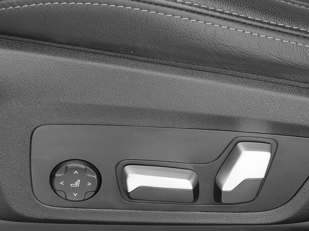 used 2023 BMW X3 car, priced at $32,995