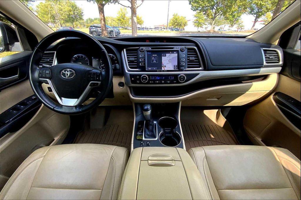 used 2017 Toyota Highlander car, priced at $19,266