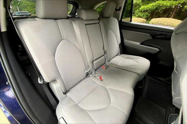 used 2023 Toyota Highlander car, priced at $30,956