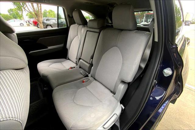 used 2023 Toyota Highlander car, priced at $30,956