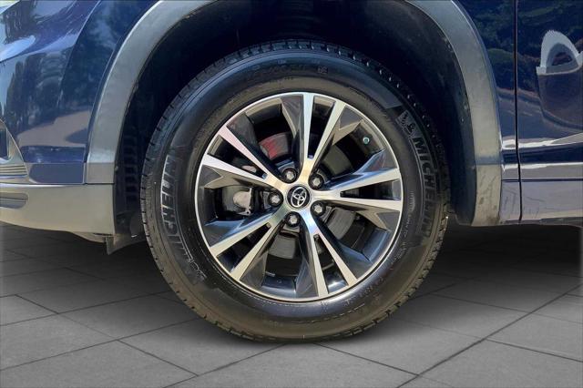 used 2016 Toyota Highlander car, priced at $18,796
