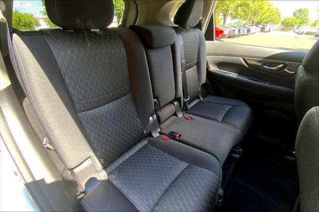 used 2020 Nissan Rogue car, priced at $18,329
