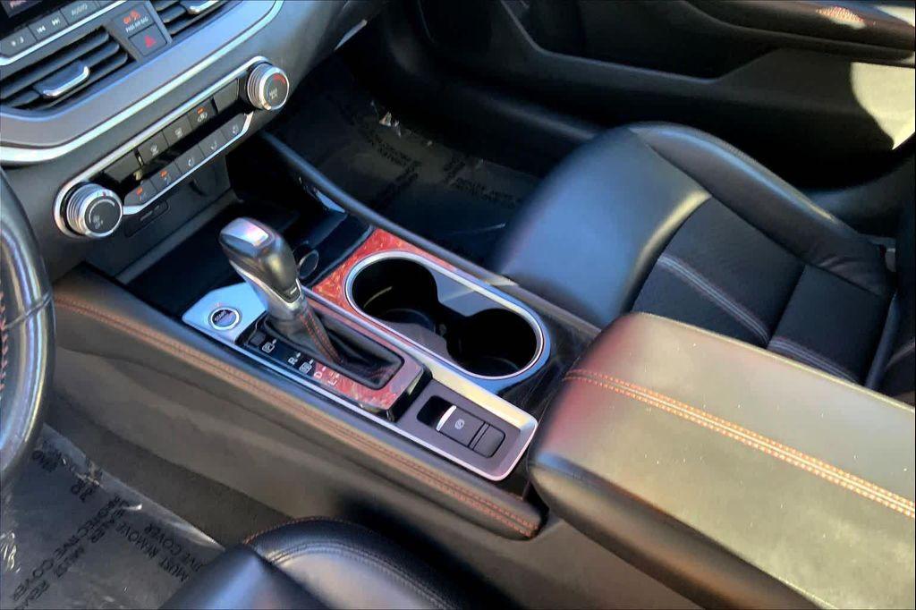 used 2023 Nissan Altima car, priced at $24,137