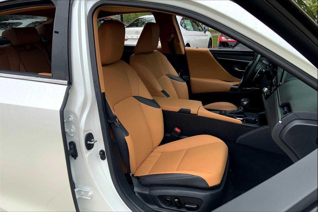 used 2023 Lexus ES 350 car, priced at $38,774